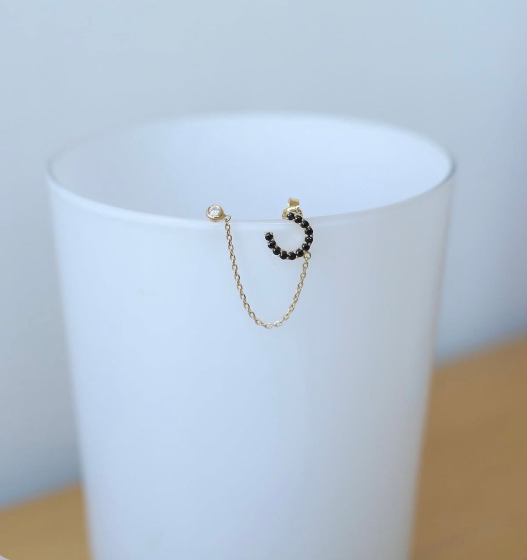 Mismatched gold chain earrings